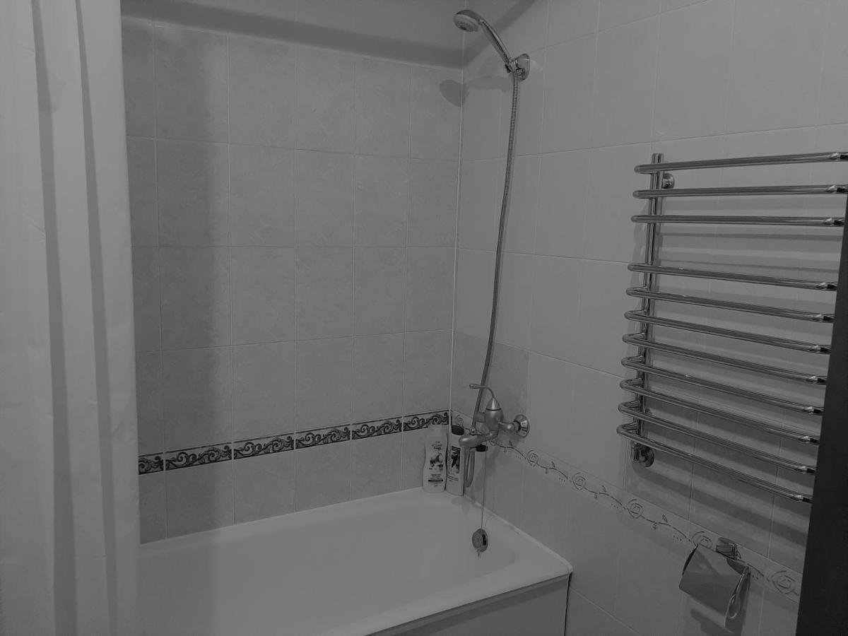 Apartment On Myasnikova 34 Minsk Buitenkant foto